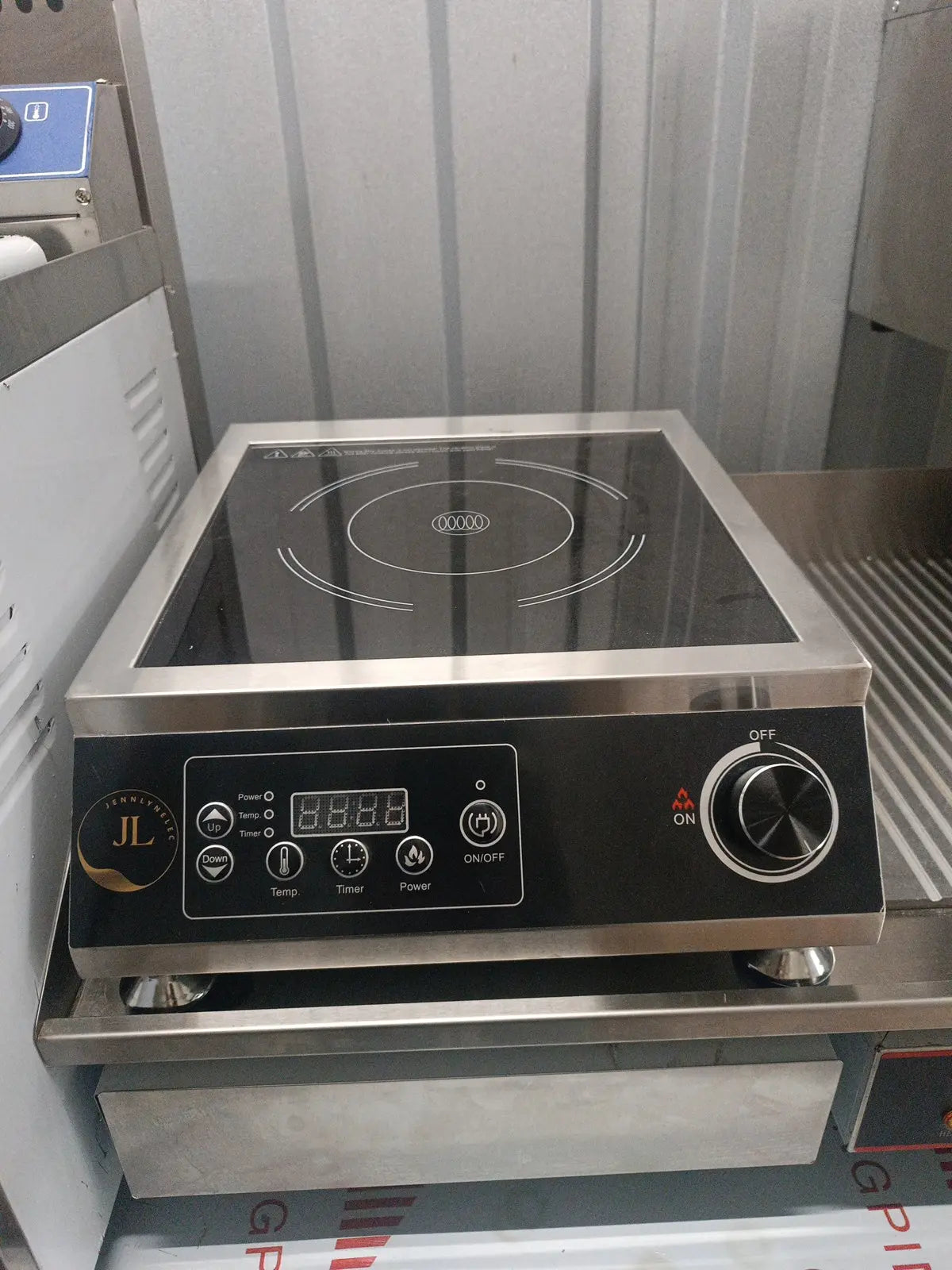 Plaque de cuisson à induction professionnelle 3500 Watts acier inoxydable Jennlynelec